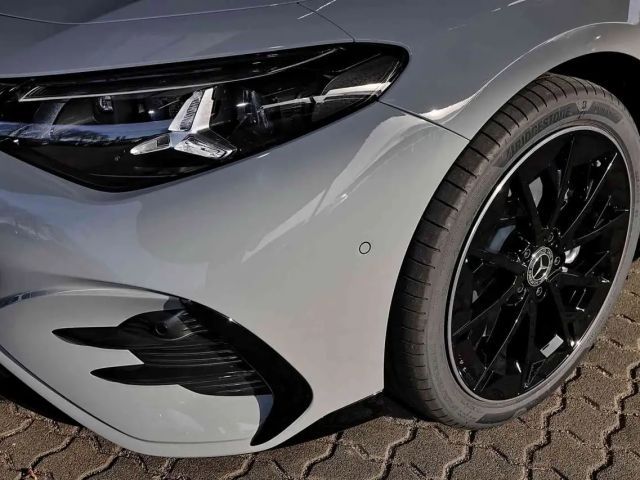 Mercedes-Benz CLA 350 4MATIC AMG Line