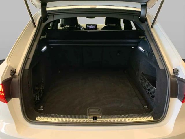 Audi A4 45 TFSI Avant Quattro S-Line