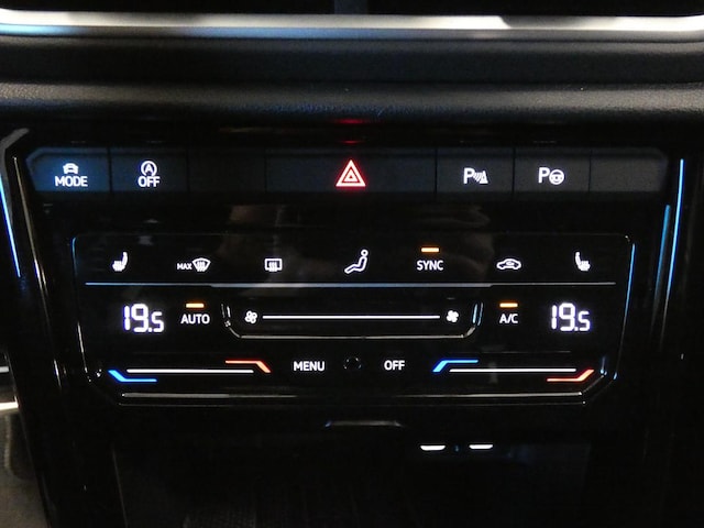 Volkswagen T-Roc T-ROC 1.5 E2 R-L  BT110 TSID7F