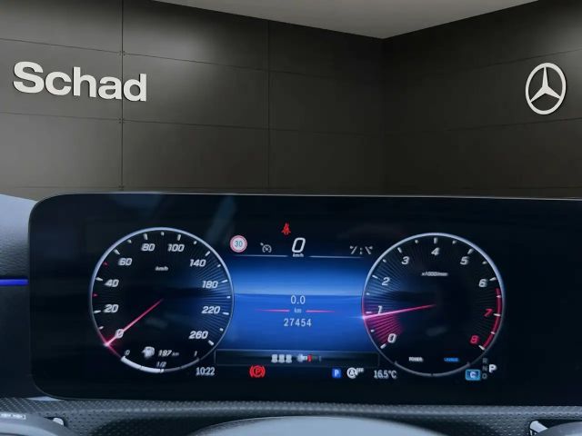 Mercedes-Benz A 180 AMG Line