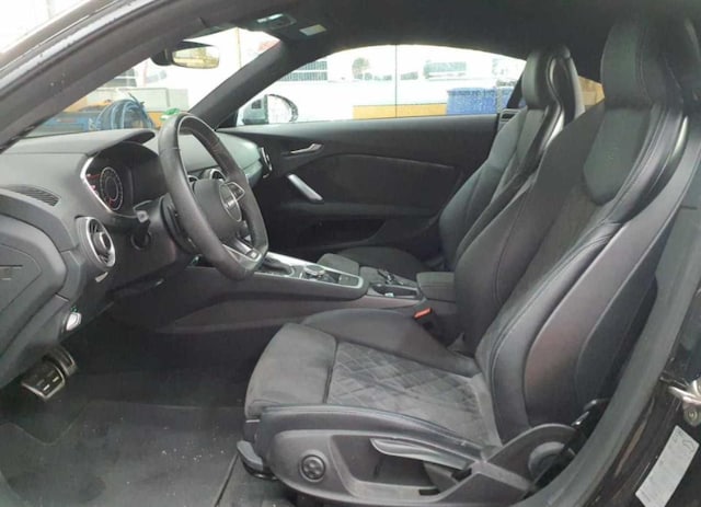 Audi TTS Coupé Quattro S-Tronic