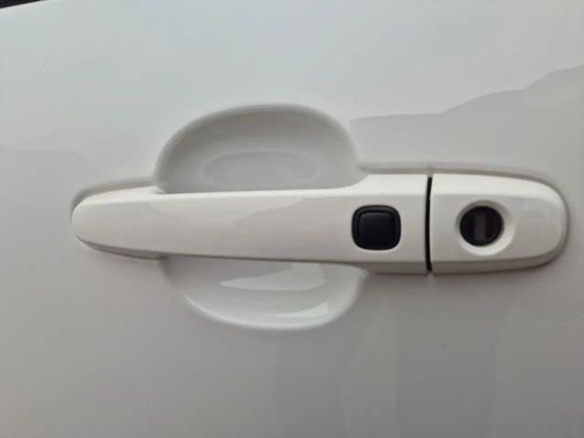 Toyota Aygo X Hatchback Play