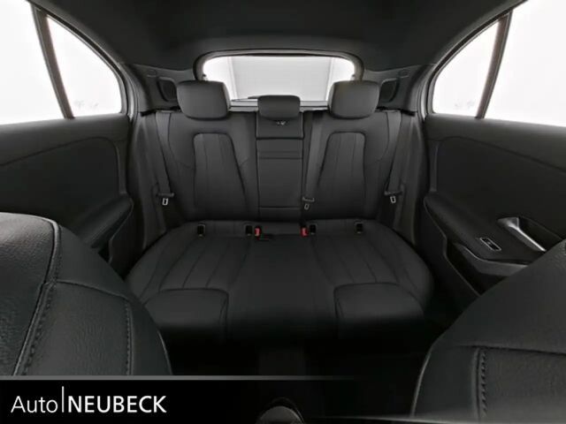 Mercedes-Benz A 220 4MATIC Progressive