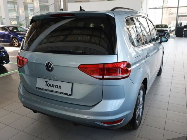 Volkswagen Touran DSG