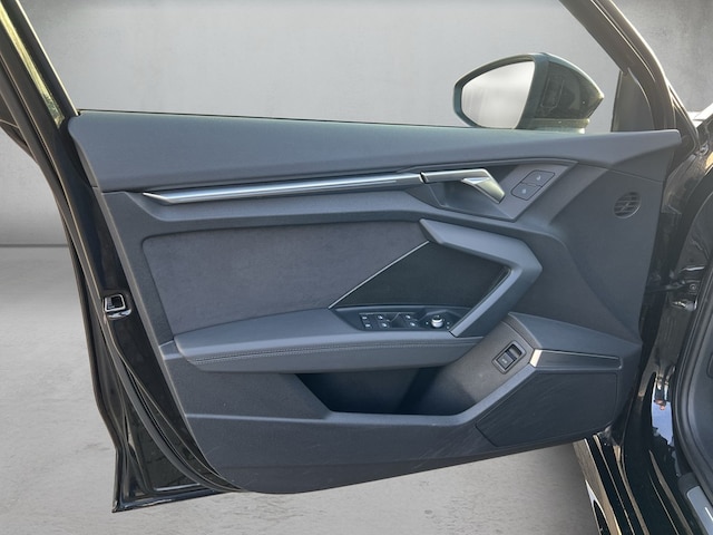 Audi RS3 Quattro S-Tronic Sedan