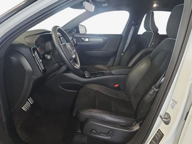 Volvo XC40 Dark Plus Recharge T5