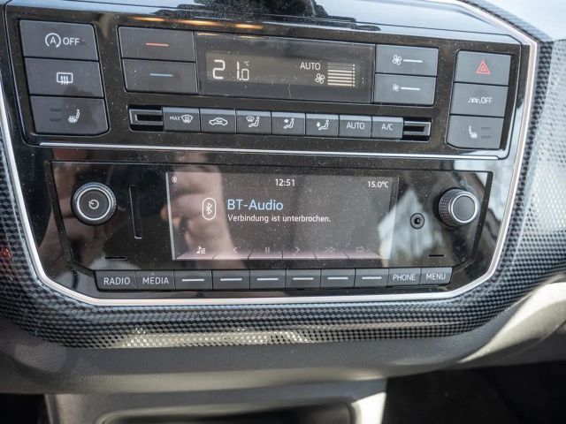 Volkswagen up! Style