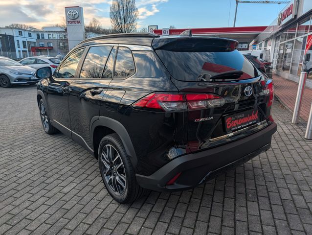 Toyota Corolla Cross 5-deurs Team D