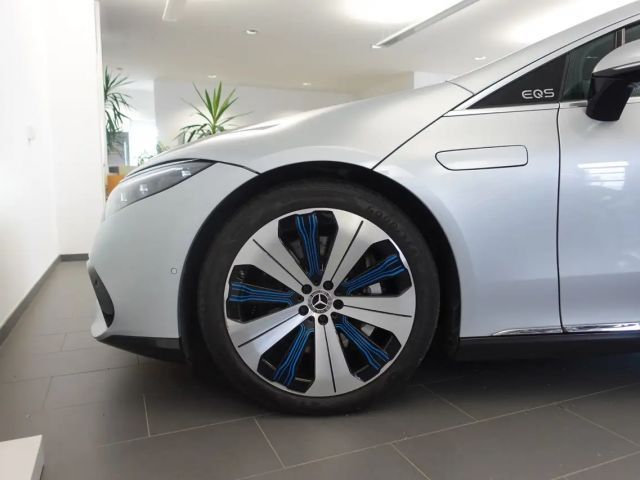 Mercedes-Benz EQS 450 Sedan