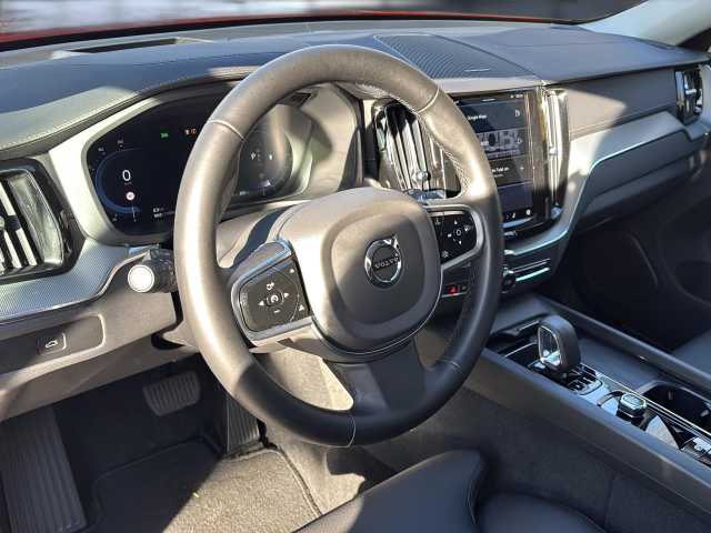 Volvo XC60 Bluetooth Head Up Display Vollleder Klima Einparkhilfe el. Fenster