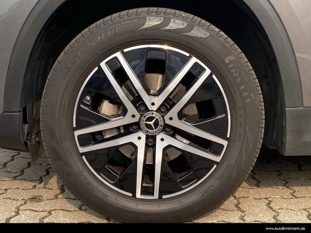 Mercedes-Benz GLA 180 Progressive