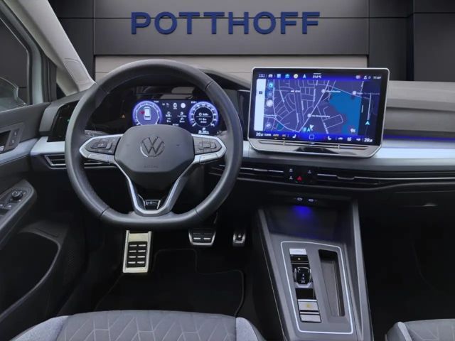 Volkswagen Golf 1.5 eTSI DSG Variant