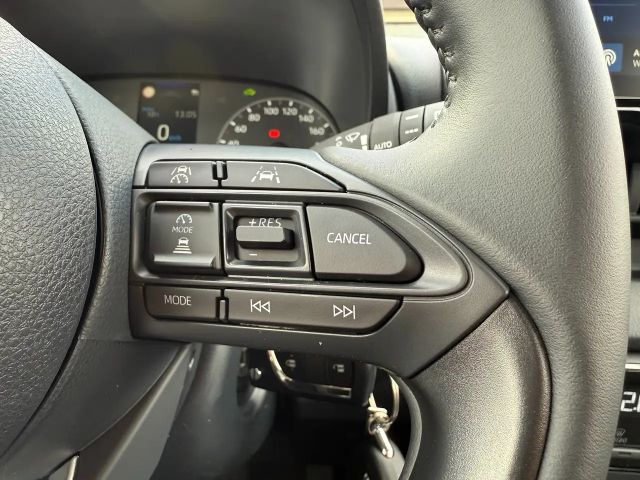 Mazda 2 Hybrid Centre Line Automatik Kamera