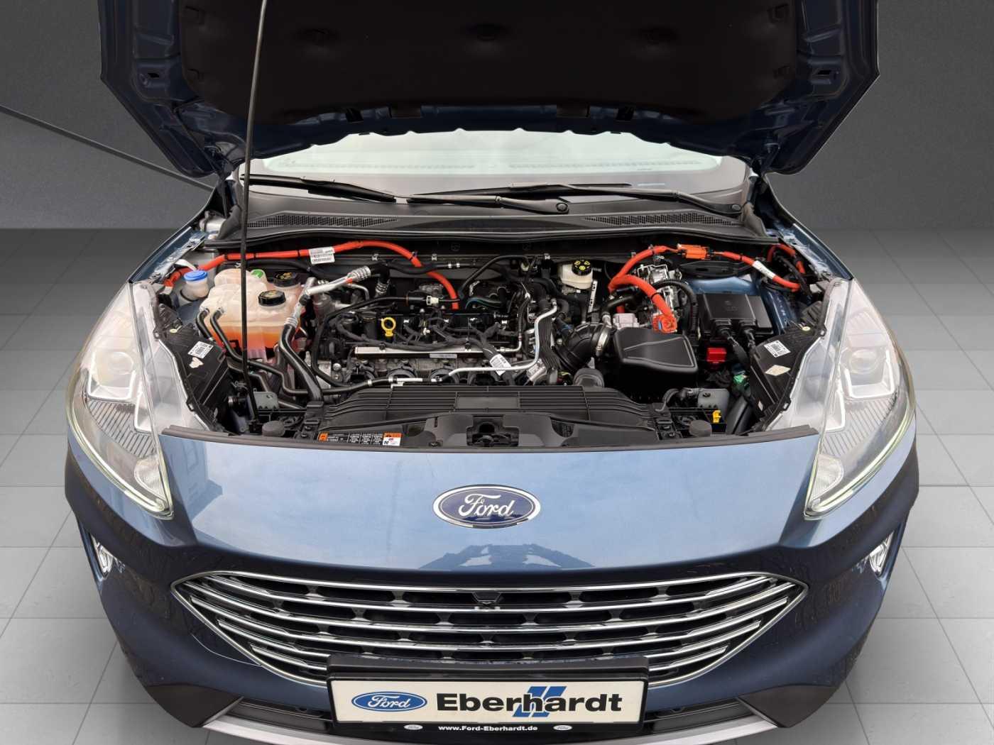 Ford Kuga Hybrid Plug in Hybrid Titanium