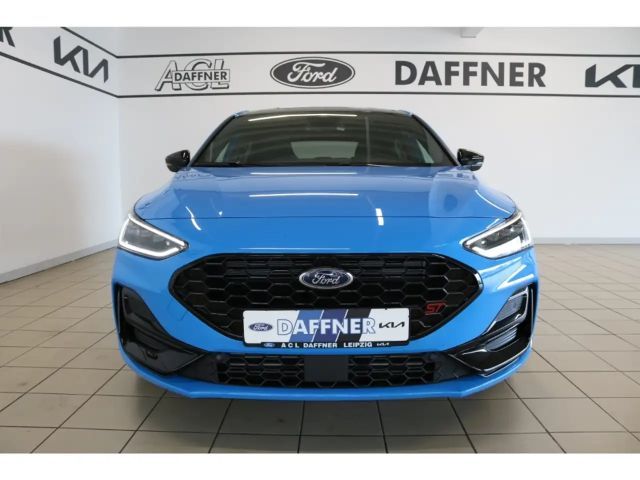 Ford Focus ST Line