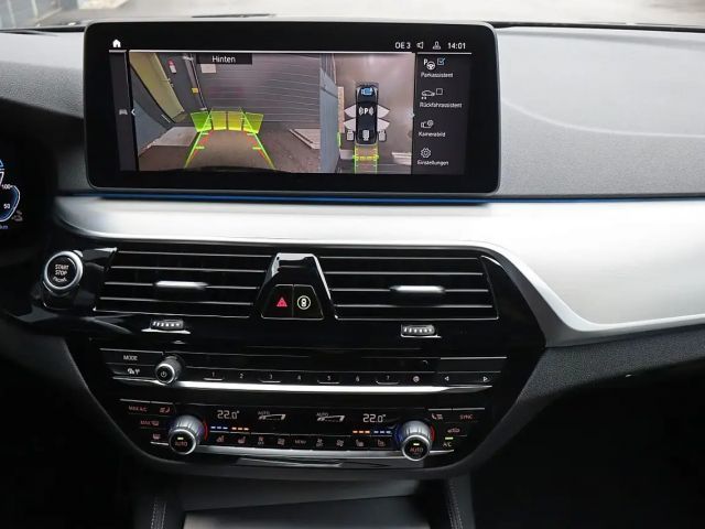 BMW 530 530e M-Sport Sedan xDrive