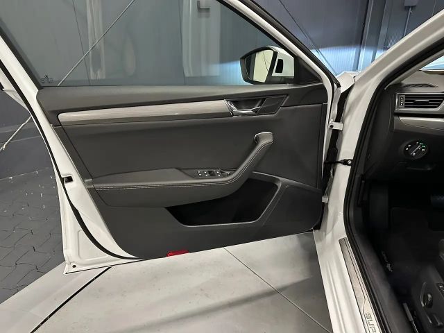 Skoda Superb Combi Style Style