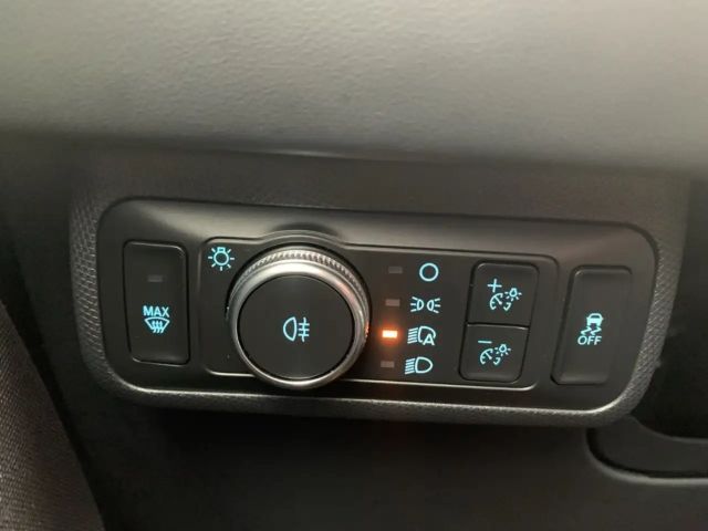 Ford Mustang Mach-E Basis Navi digitales Cockpit LED ACC Mehrzonenklim