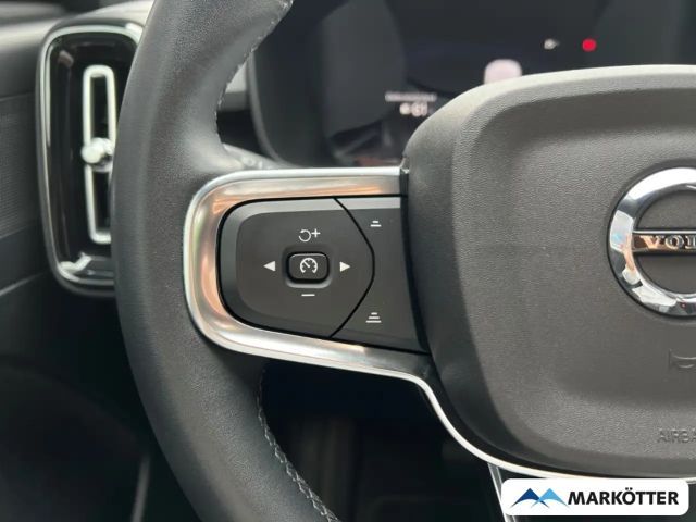 Volvo XC40 Core Recharge