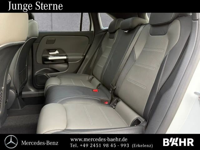 Mercedes-Benz GLA 220 4MATIC AMG Line GLA 220 d