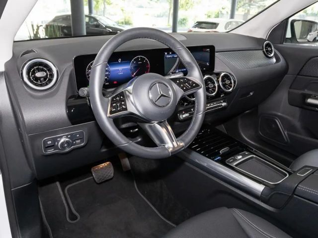 Mercedes-Benz GLA 220 4MATIC