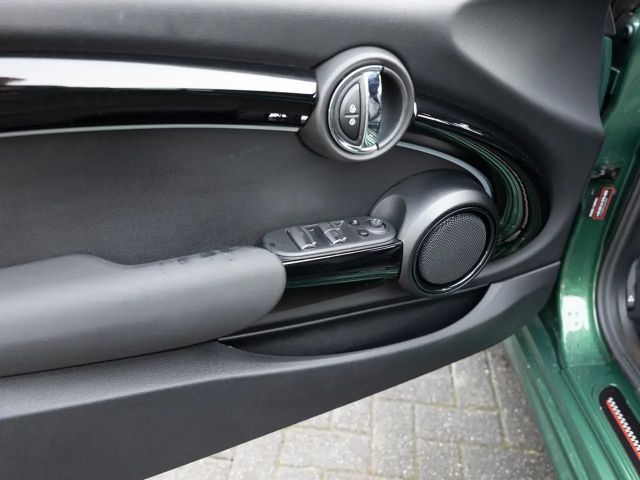 MINI Cooper Cabrio JCW Trim FACEL. LED NAVI KAMERA