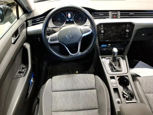Volkswagen Passat 2.0 TDI Business DSG Variant