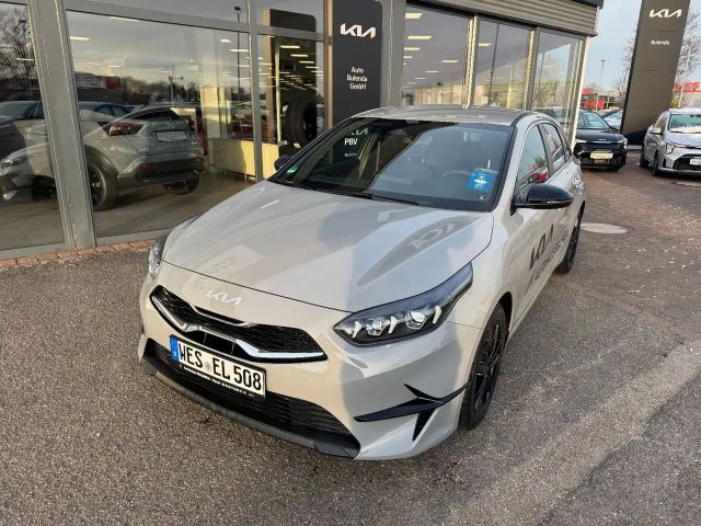 Kia Ceed Ceed 1.5T 140 PS Nightline Edition  Navi Kamera