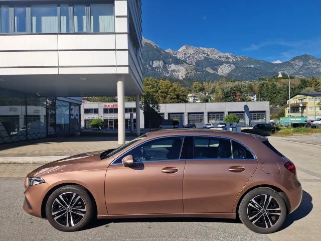 Mercedes-Benz A 180 A 180 Aut. Neuwertig-LED-NAVI-Teilleder-Rosegold!
