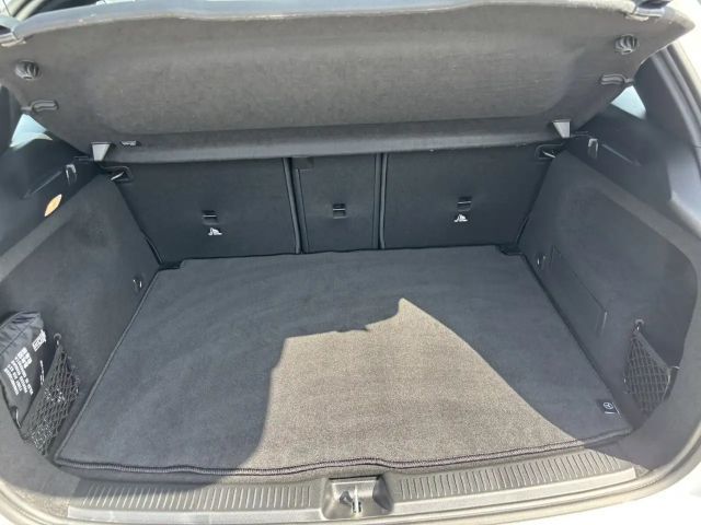 Mercedes-Benz B 180 Progressive