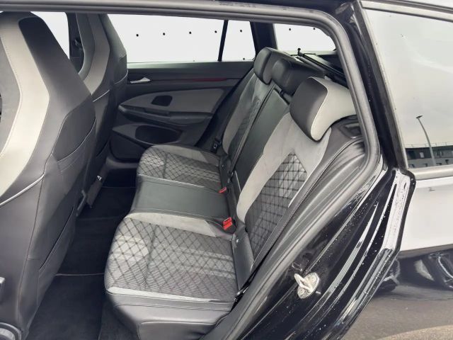 Volkswagen Golf 2.0 TDI Golf VIII IQ.Drive