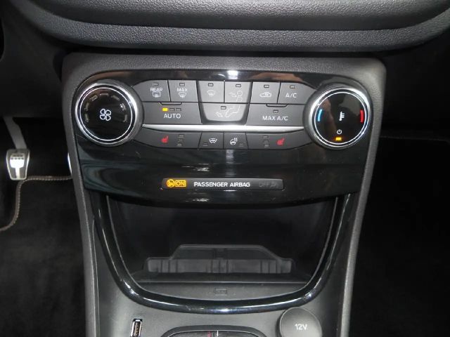 Ford Puma Vivid Ruby Edition