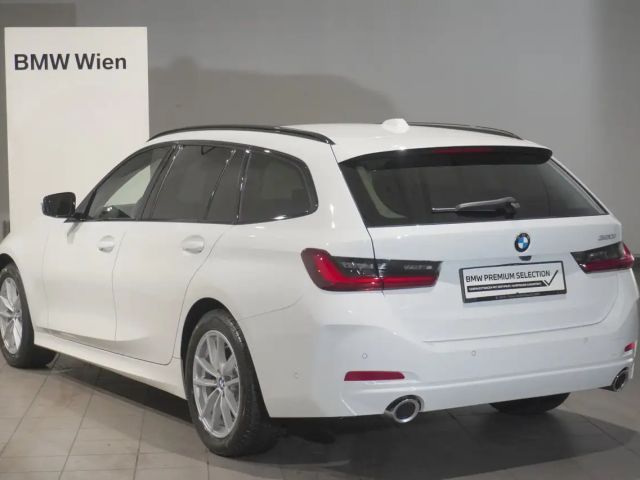 BMW 320 320i