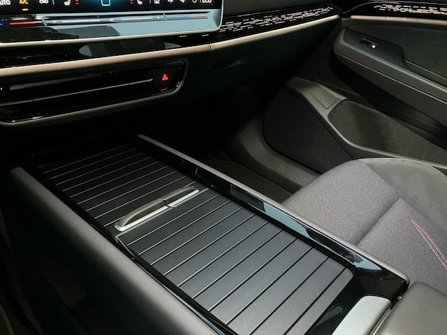 Volkswagen ID.7 340PS 4M NP.74T ACC.5J-G.WÄRMEPUMPE.AHK.AREA-VIEW.HUD.LED.APP-C.SHZ