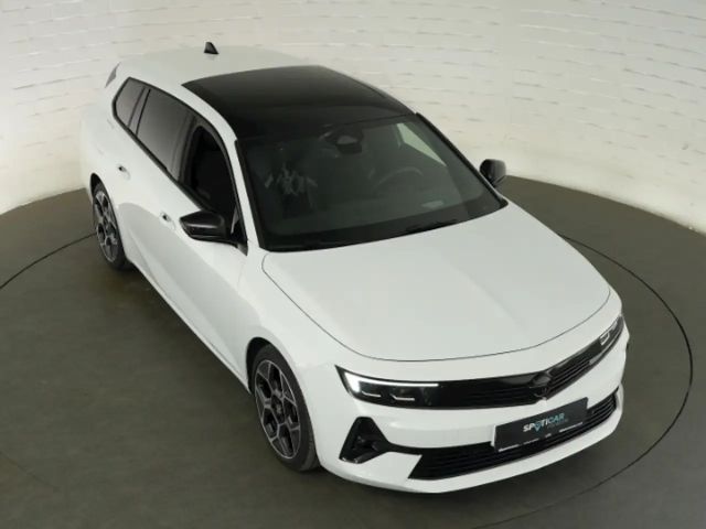 Opel Astra Sports Tourer Ultimate