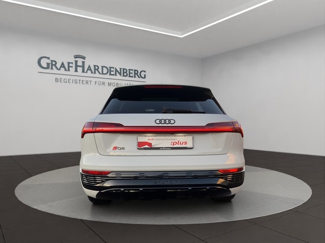 Audi Q8 e-tron 55 Quattro S-Line