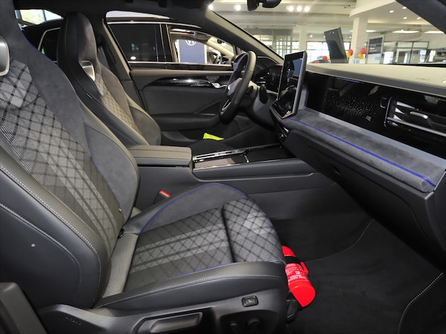 Volkswagen Passat R-Line Variant