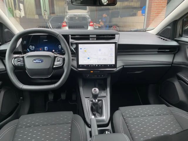 Ford Puma EcoBoost Titanium