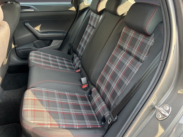 Volkswagen Polo 2.0 TSI DSG GTI