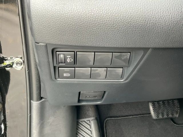 Toyota Yaris Hatchback Hybride VVT-i