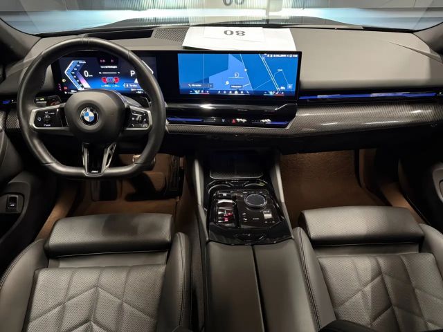 BMW 520 520d M-Sport Touring