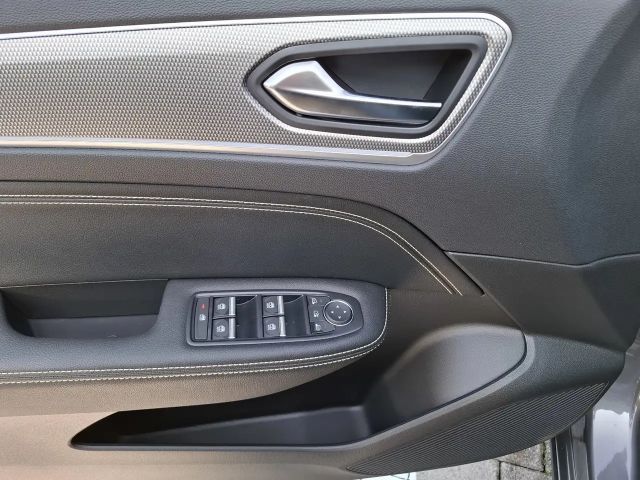 Renault Arkana EDC Hybrid Techno