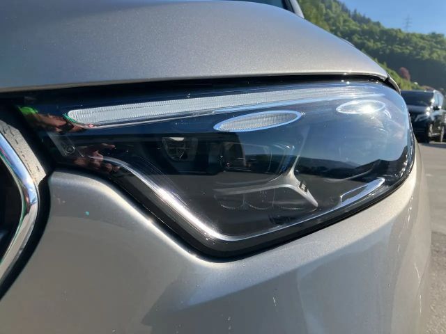 Mercedes-Benz GLC 300 4MATIC