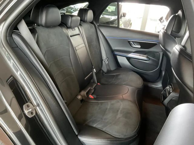 Mercedes-Benz E 220 AMG Line E 220 d Estate