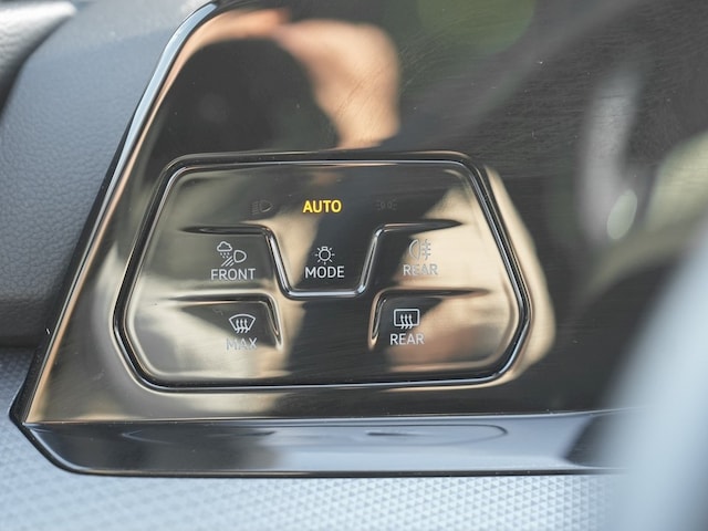 Volkswagen Golf 2.0 TDI DSG Golf VIII