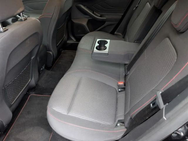 Ford Focus ST Line Wagon