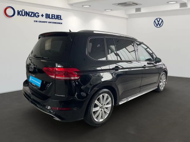 Volkswagen Touran DSG R-Line