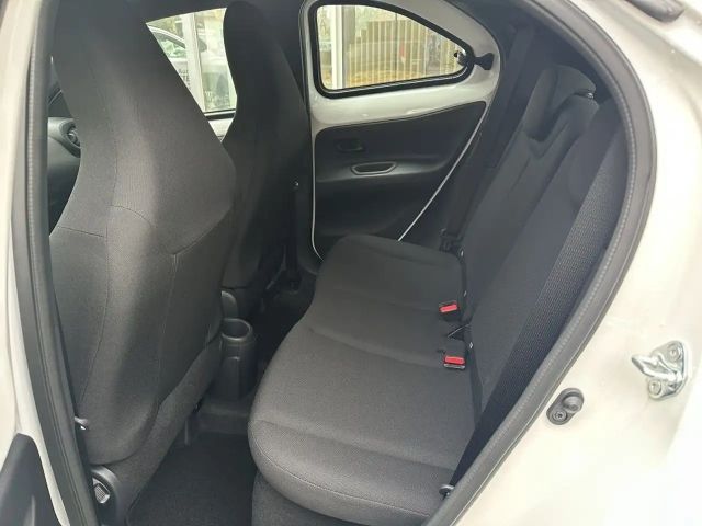 Toyota Aygo X Play