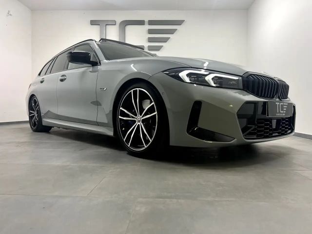 BMW 330 330e Touring xDrive