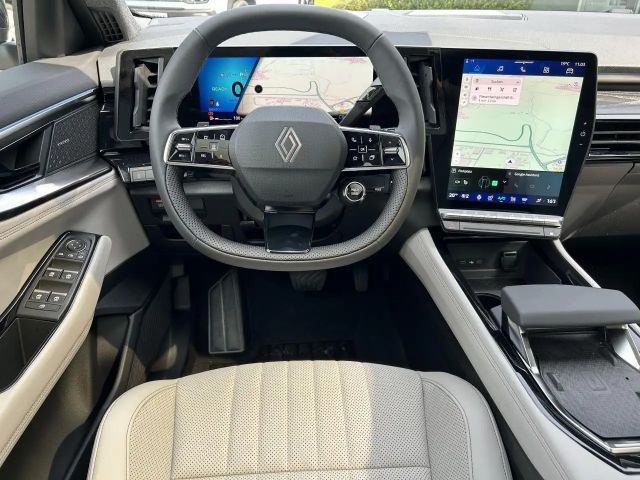 Renault Espace E-Tech Hybrid Iconic